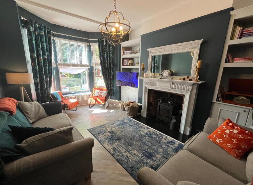 19 Rosemount Gardens, Cavehill, Belfast, BT15 5AG
