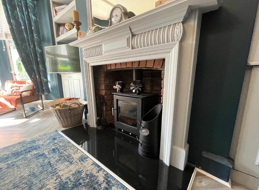 19 Rosemount Gardens, Cavehill, Belfast, BT15 5AG