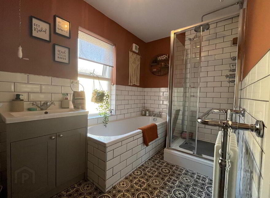 19 Rosemount Gardens, Cavehill, Belfast, BT15 5AG
