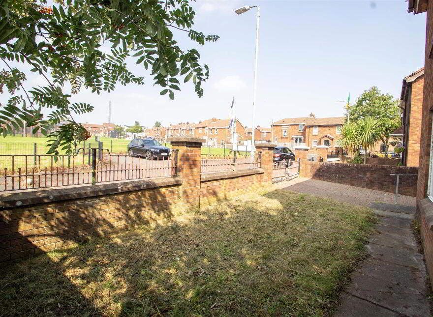 47 Springhill Avenue, Belfast, BT12 7QE