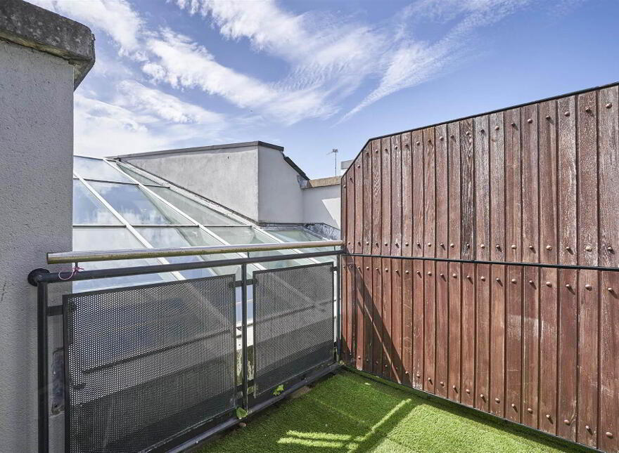Apt 3, Lorelei, Princetown Road, Bangor, BT20 3TF