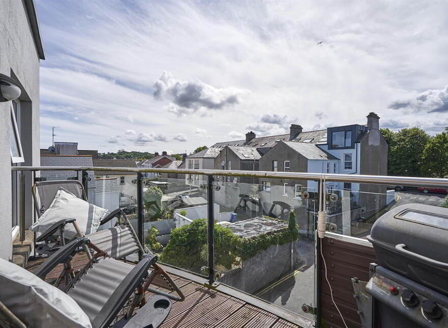 Apt 3, Lorelei, Princetown Road, Bangor, BT20 3TF