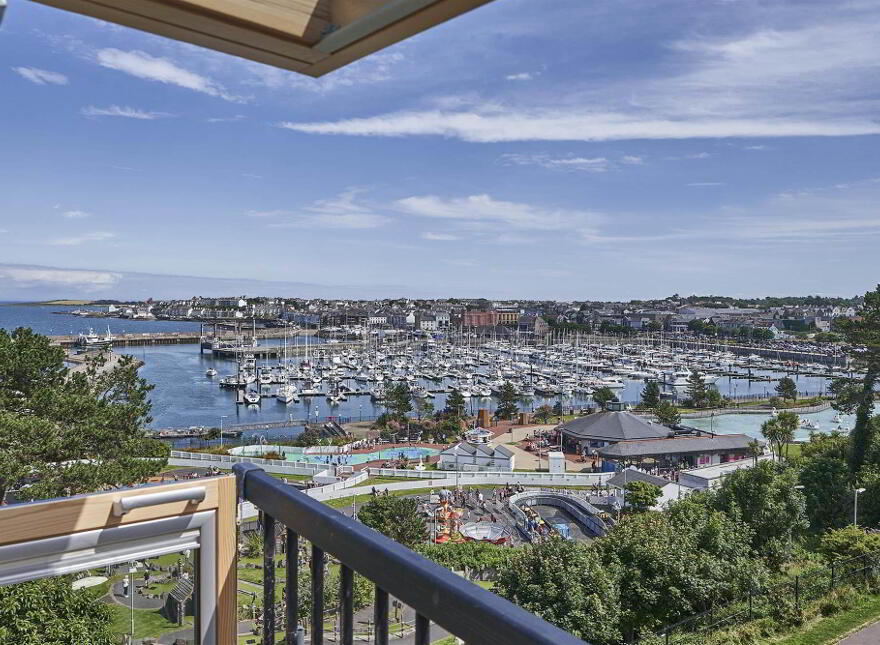 Apt 3, Lorelei, Princetown Road, Bangor, BT20 3TF