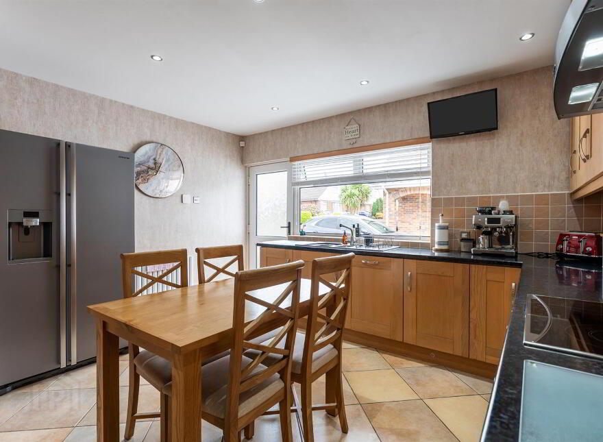 8 Beverley Drive, Newtownards, BT23 7UF