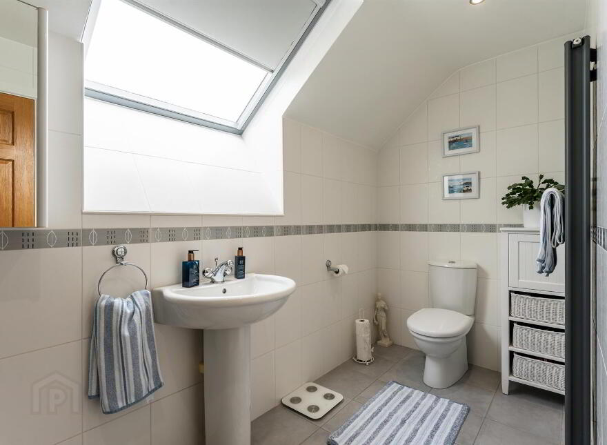 8 Beverley Drive, Newtownards, BT23 7UF