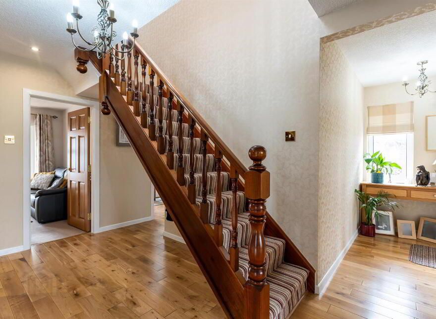 8 Beverley Drive, Newtownards, BT23 7UF