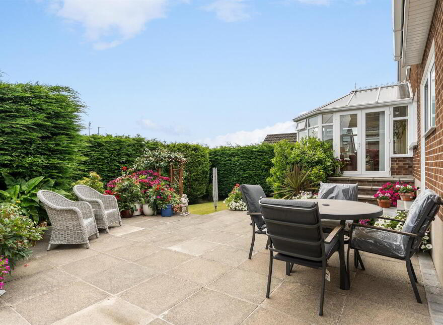 8 Beverley Drive, Newtownards, BT23 7UF