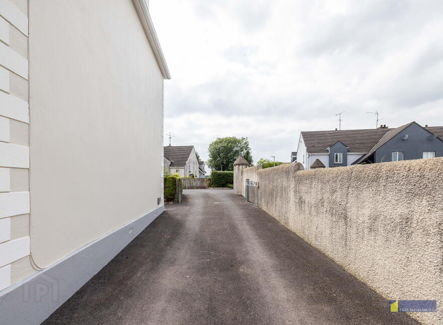 8 Lower Chanterhill Road, Enniskillen, BT74 6NQ