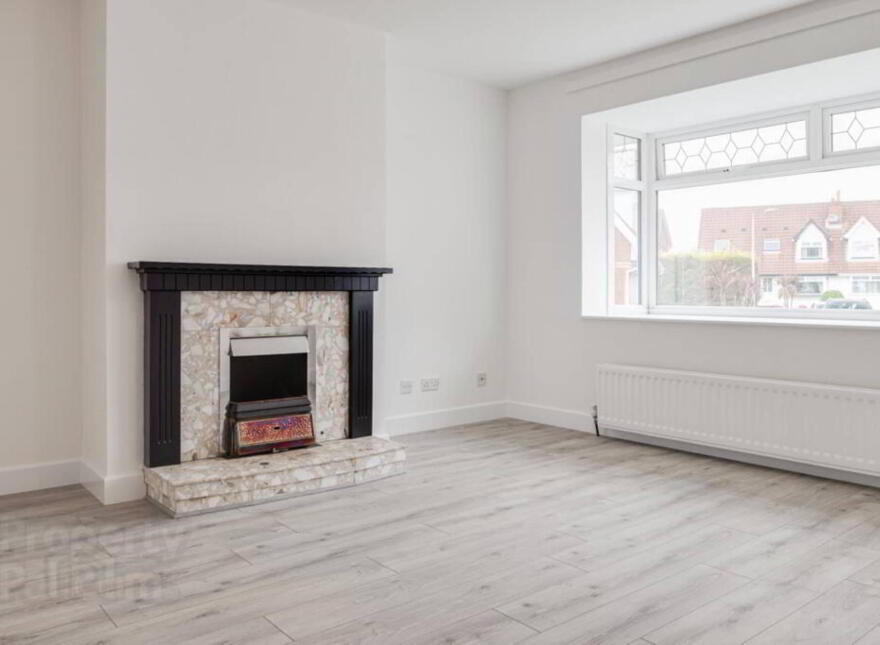 8 Carlton Park, Bangor, BT19 6WR