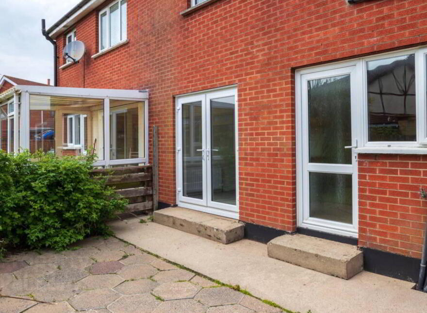 8 Carlton Park, Bangor, BT19 6WR