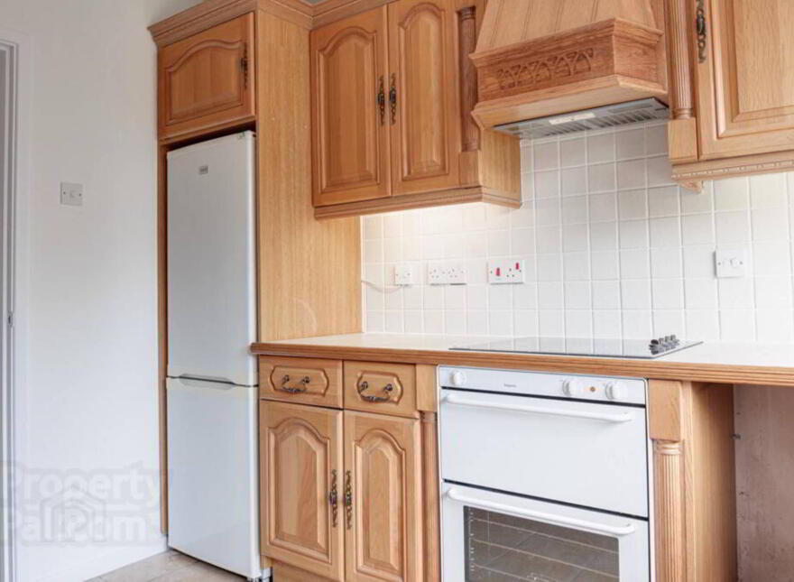 8 Carlton Park, Bangor, BT19 6WR