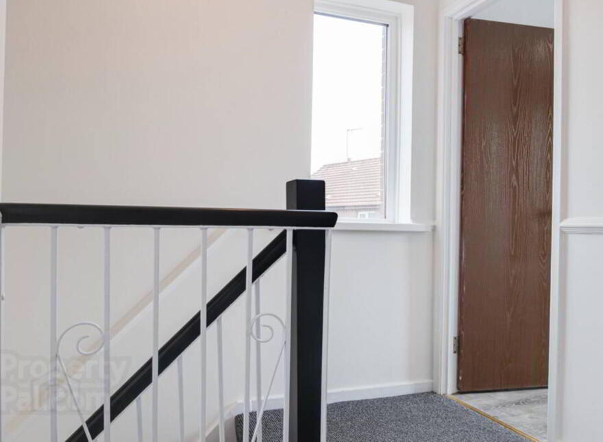 8 Carlton Park, Bangor, BT19 6WR