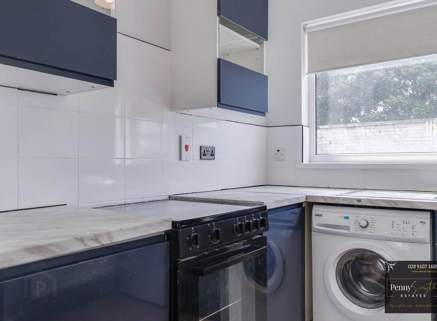 2 Lisnabreen Walk, Bangor, BT20 4XJ