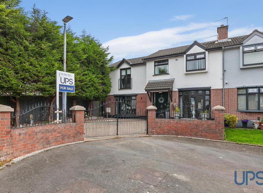 56 Lagmore Grove, Stewartstown Road, Belfast, BT17 0TD