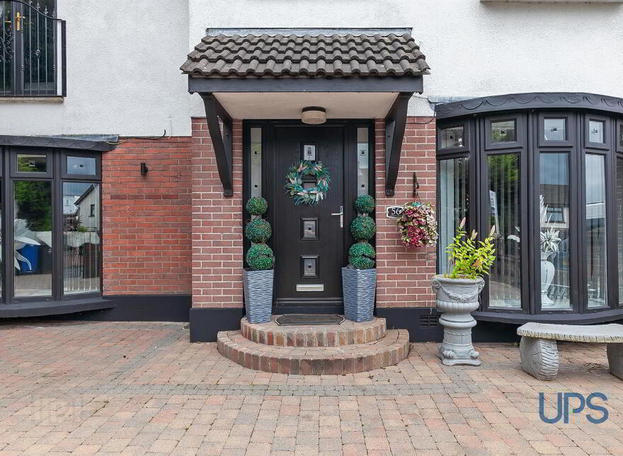 56 Lagmore Grove, Stewartstown Road, Belfast, BT17 0TD