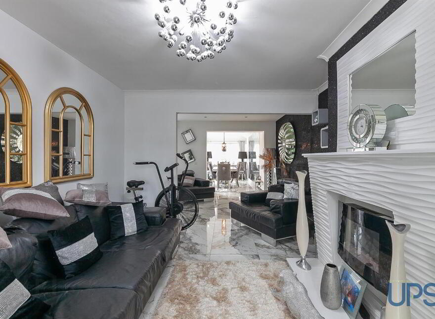56 Lagmore Grove, Stewartstown Road, Belfast, BT17 0TD