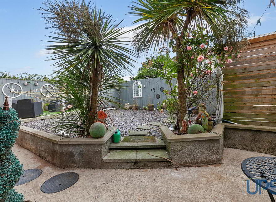 56 Lagmore Grove, Stewartstown Road, Belfast, BT17 0TD