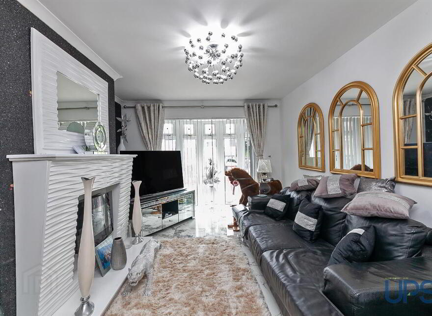 56 Lagmore Grove, Stewartstown Road, Belfast, BT17 0TD