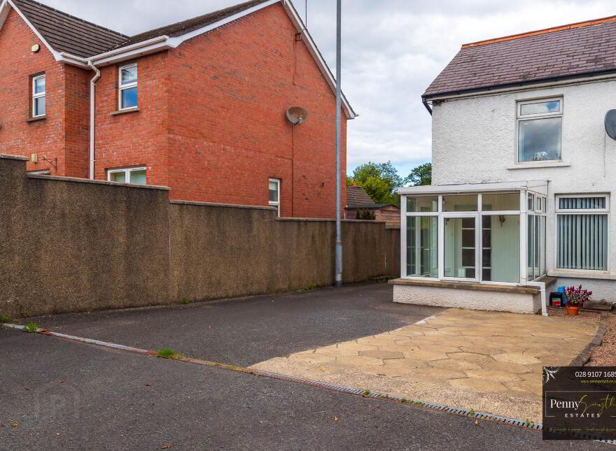 121 Rathgael Road, Bangor, BT19 1RU