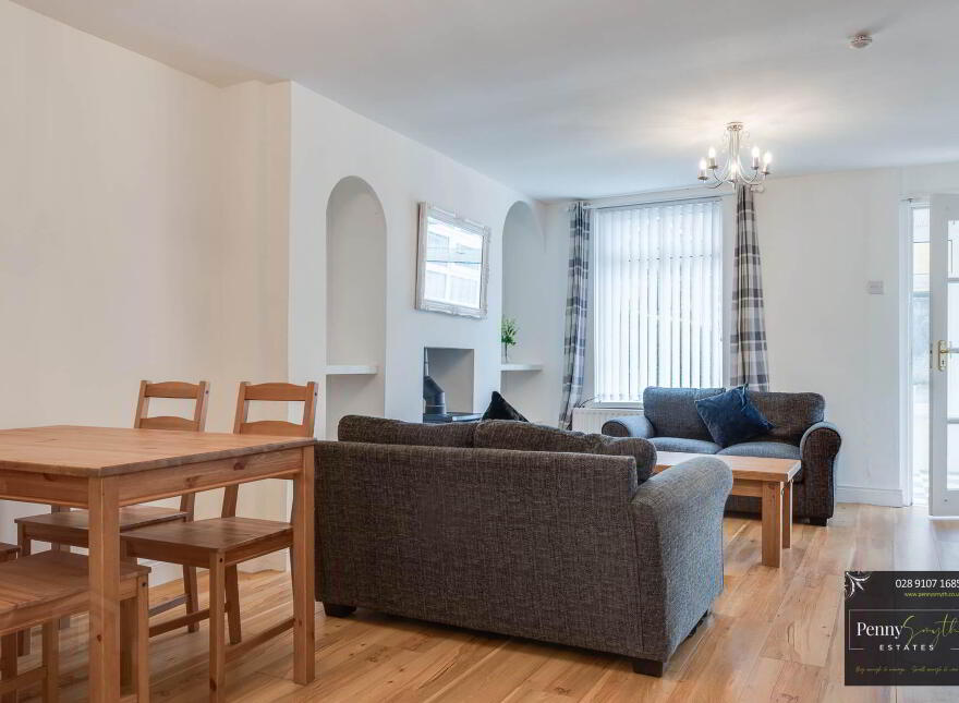 121 Rathgael Road, Bangor, BT19 1RU