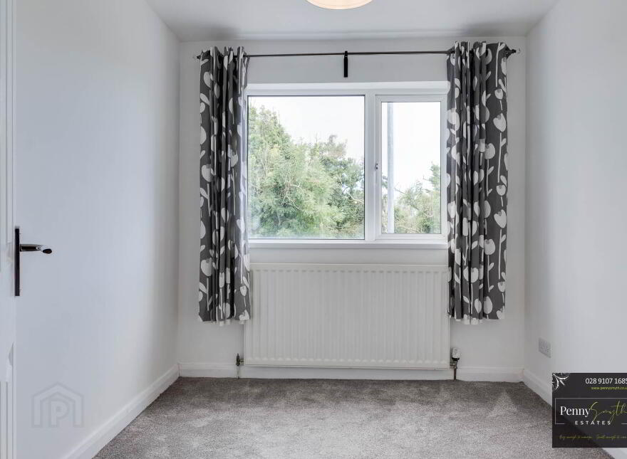 121 Rathgael Road, Bangor, BT19 1RU