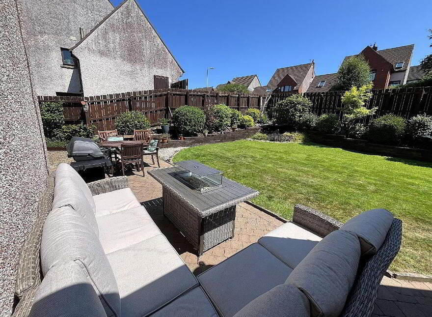 2 Greer Park Drive, Newtownbreda, Belfast, BT8 7YQ