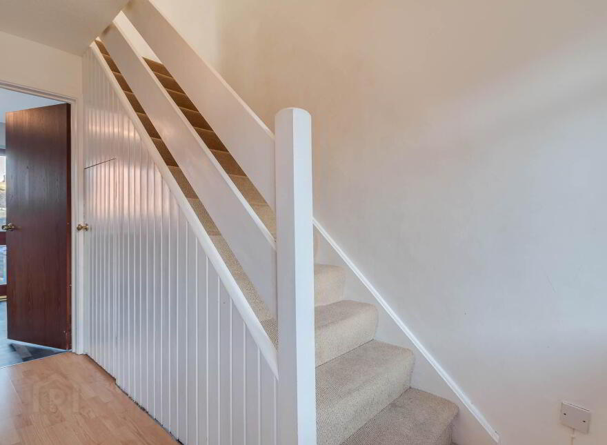 17 Woodford Grange, Bangor, BT19 6ZA