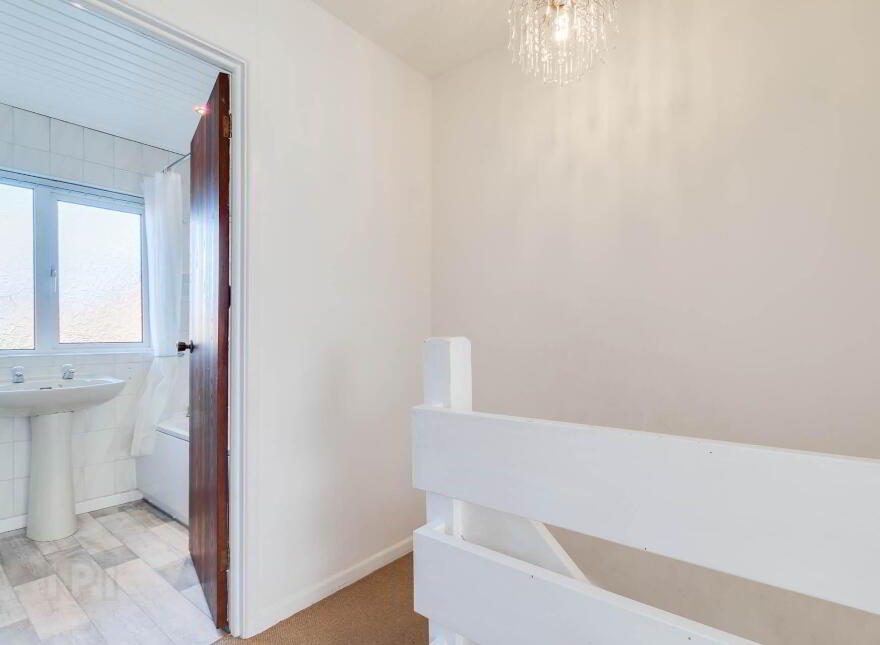 17 Woodford Grange, Bangor, BT19 6ZA