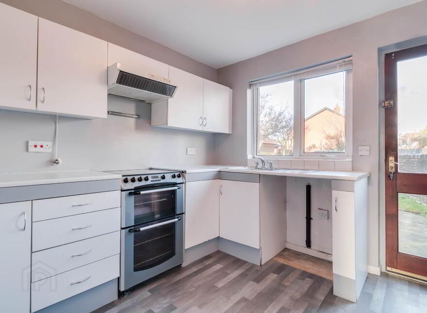 17 Woodford Grange, Bangor, BT19 6ZA