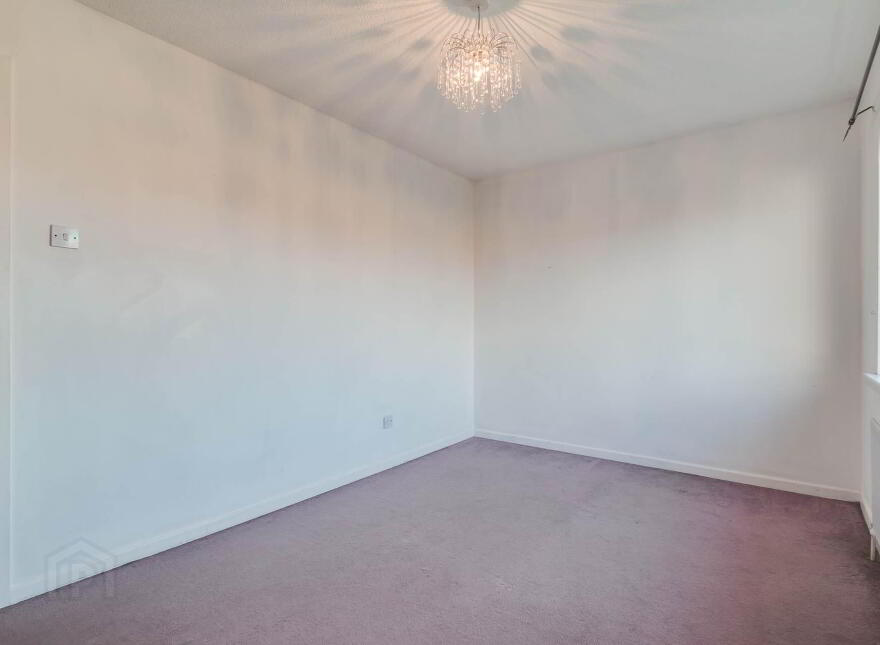 17 Woodford Grange, Bangor, BT19 6ZA