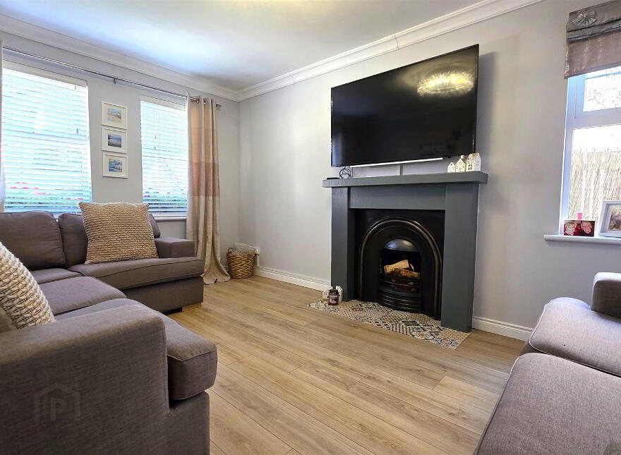 23 Edgewood Court, Antrim, BT41 4PG