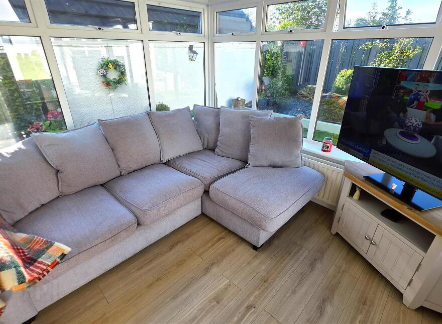 23 Edgewood Court, Antrim, BT41 4PG
