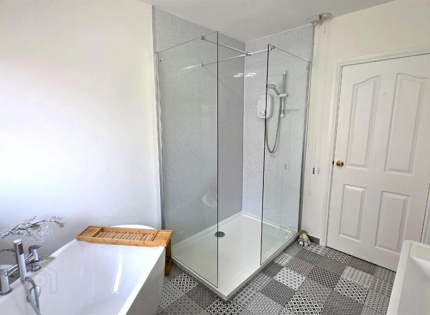 23 Edgewood Court, Antrim, BT41 4PG
