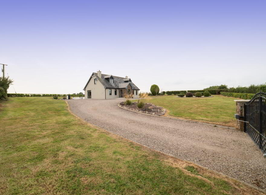 Lougharuane, Castletownroche, Mallow, P51YW10