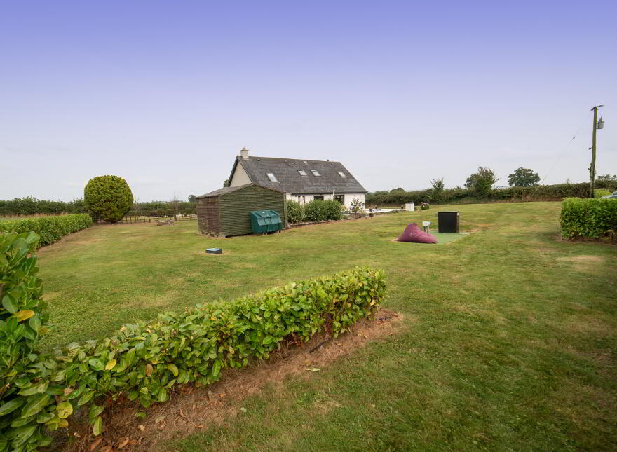 Lougharuane, Castletownroche, Mallow, P51YW10