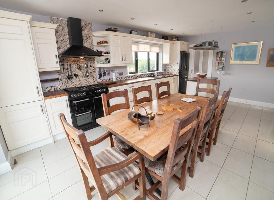 Lougharuane, Castletownroche, Mallow, P51YW10