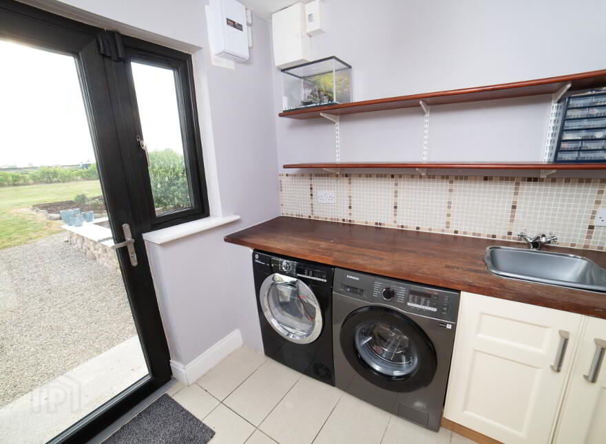 Lougharuane, Castletownroche, Mallow, P51YW10