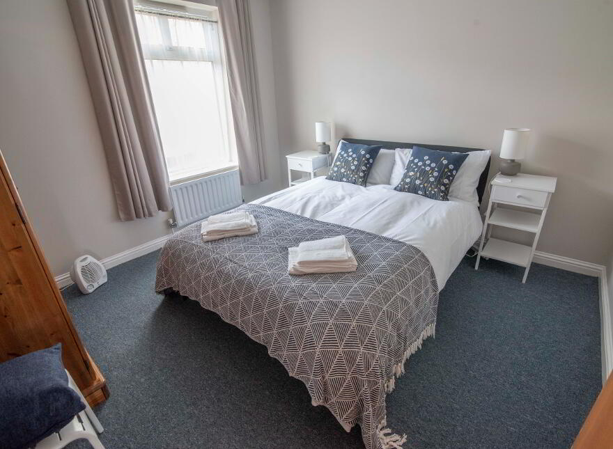 20 The Links (term Time), Portrush, BT56 8SX