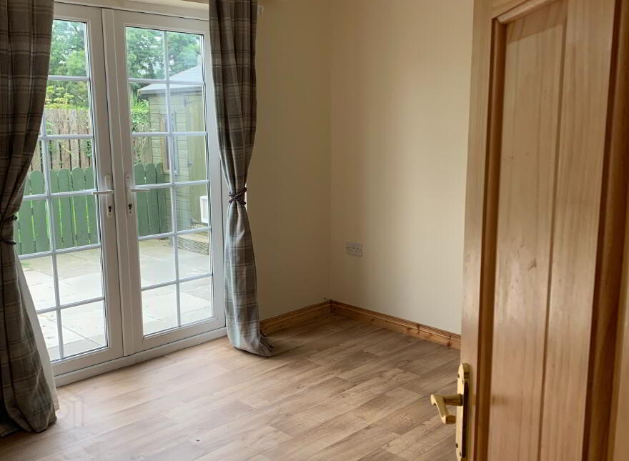 2b Legacurry Road, Lisburn, BT27 5LZ