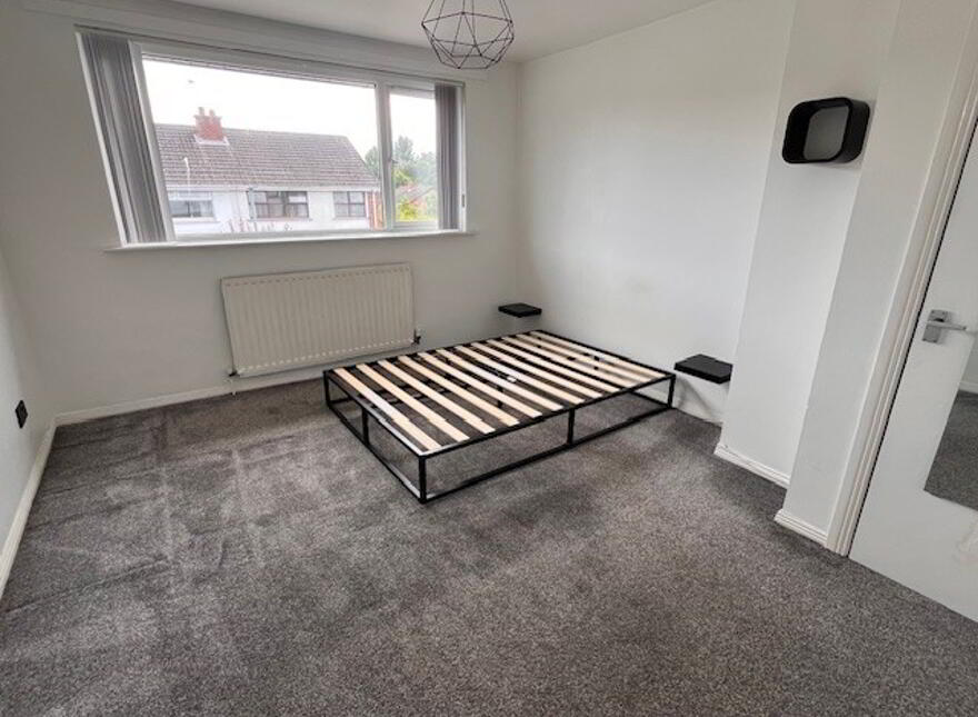 20 Woodlawn Avenue, Carrickfergus, BT38 8PP