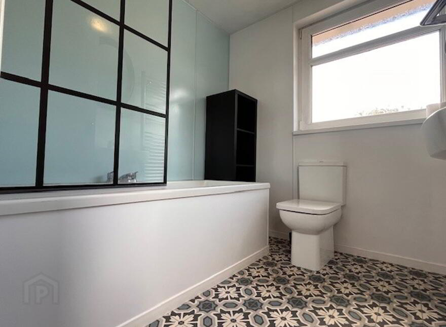 20 Woodlawn Avenue, Carrickfergus, BT38 8PP
