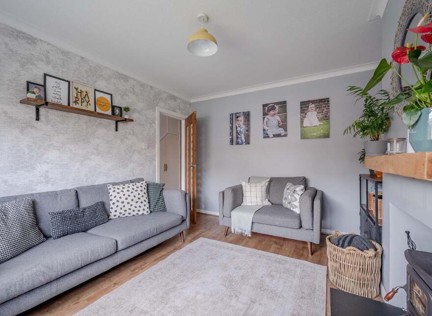 17 Orangefield Road, Belfast, BT5 6DB