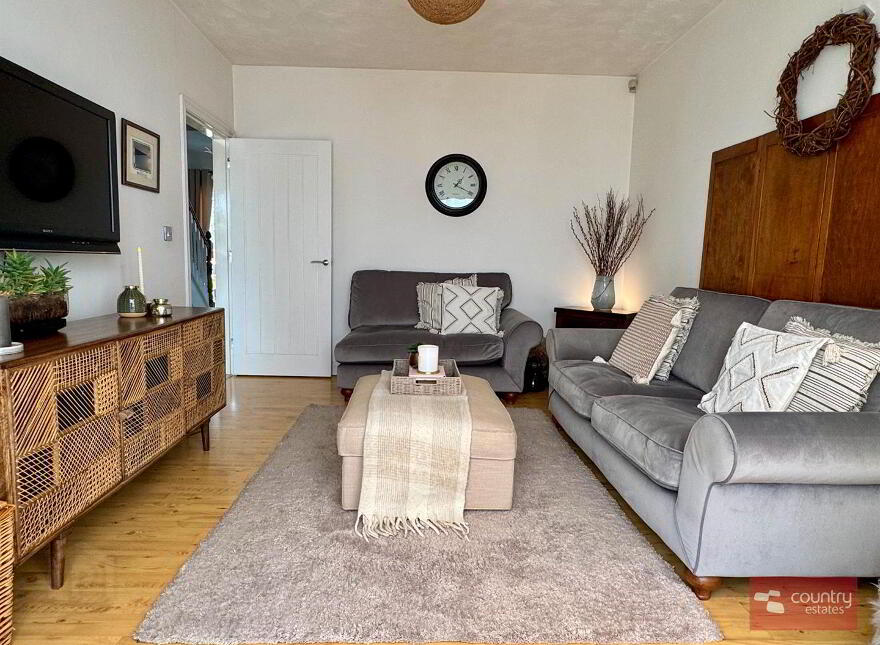 6 Gateside Manor, Ballyclare, BT39 9GA