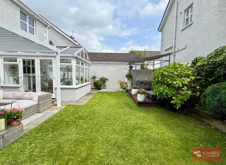6 Gateside Manor, Ballyclare, BT39 9GA