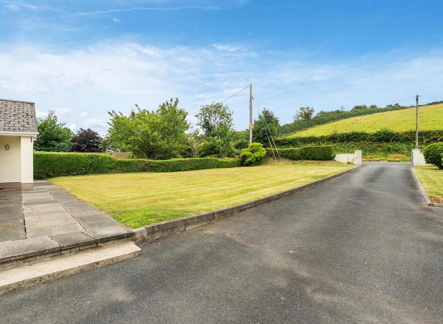 54 Rathkeltair Road, Downpatrick, BT30 6SB