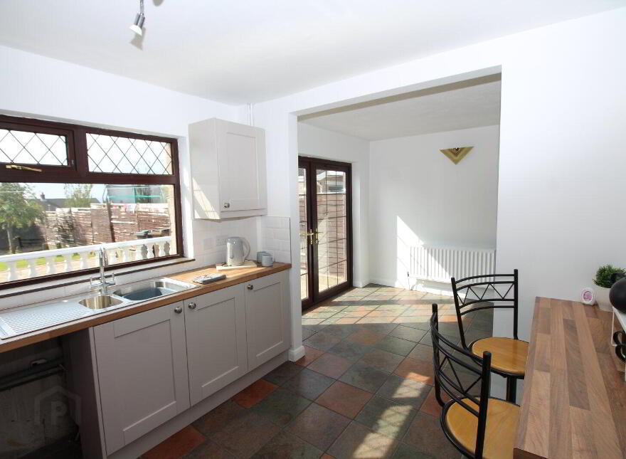 11 Tern Crescent, Carrickfergus, BT38 7RU