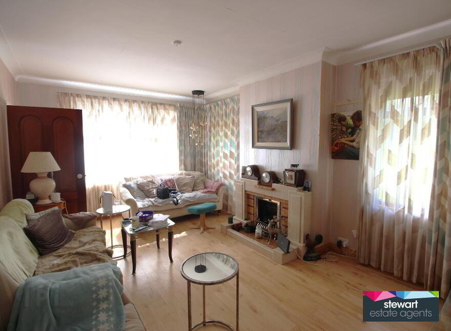 16 Clarehill Road, Moira, BT67 0PB