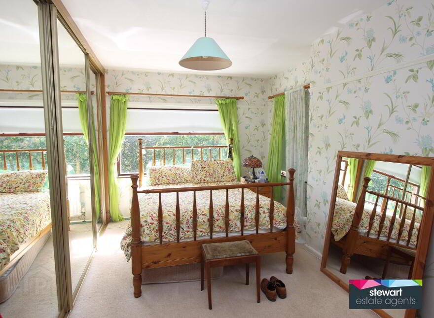 16 Clarehill Road, Moira, BT67 0PB