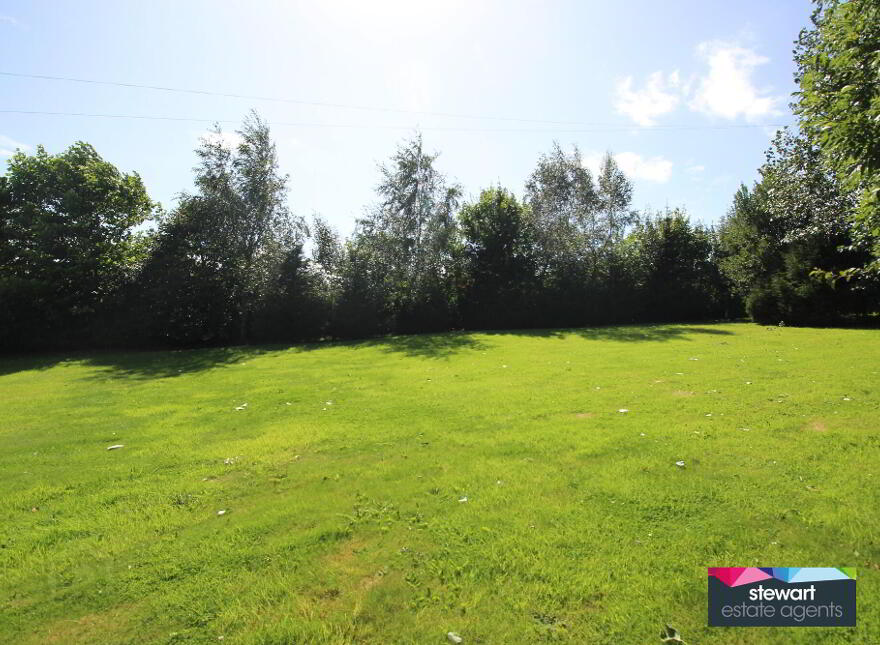 16 Clarehill Road, Moira, BT67 0PB