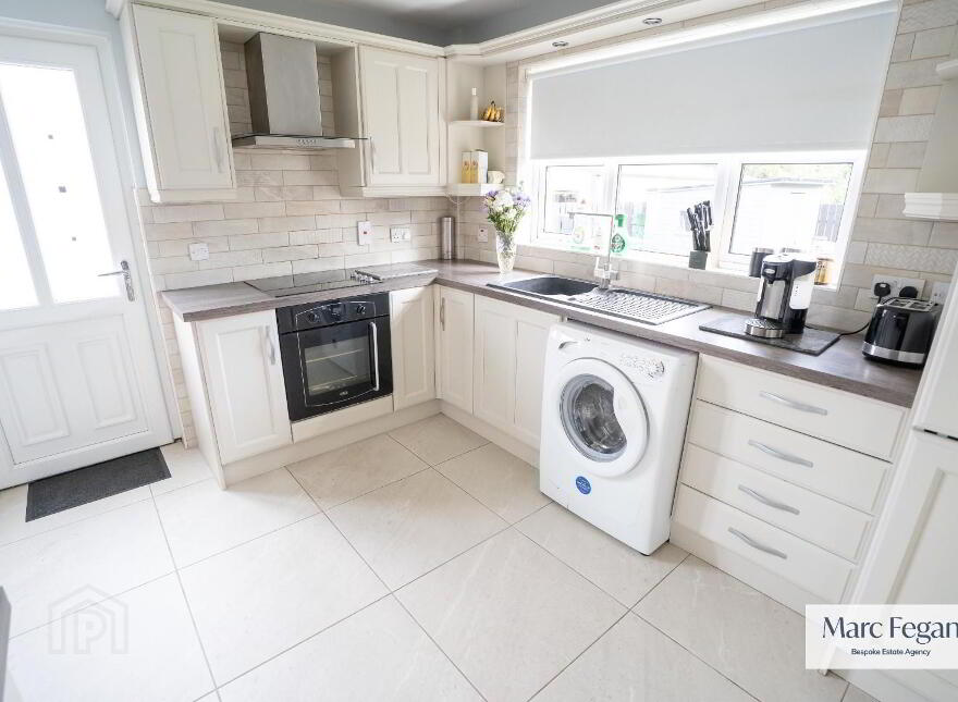 67 Avondale Manor, Craigavon, BT64 1AE